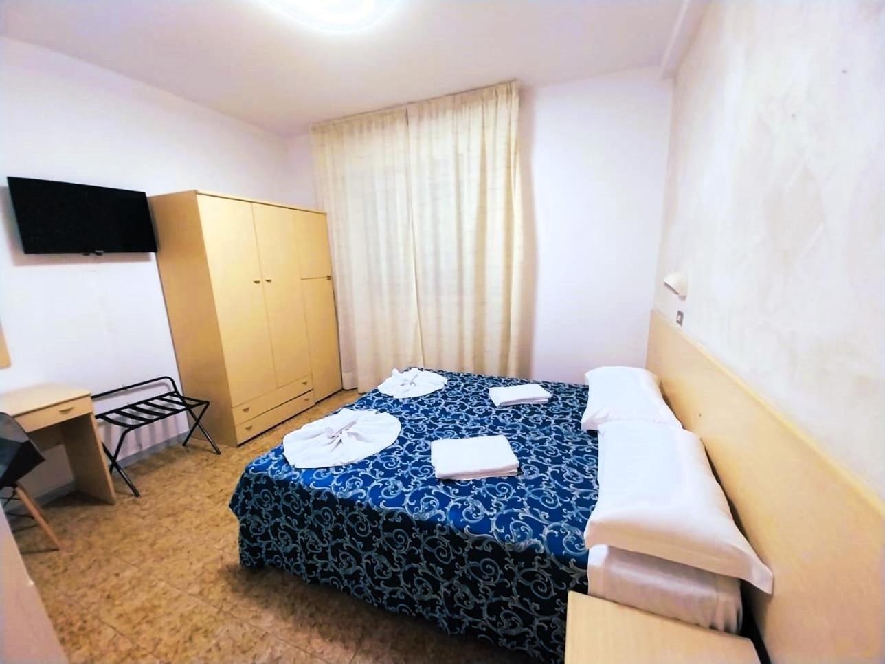 Hotel Angela Misano Adriatico Esterno foto