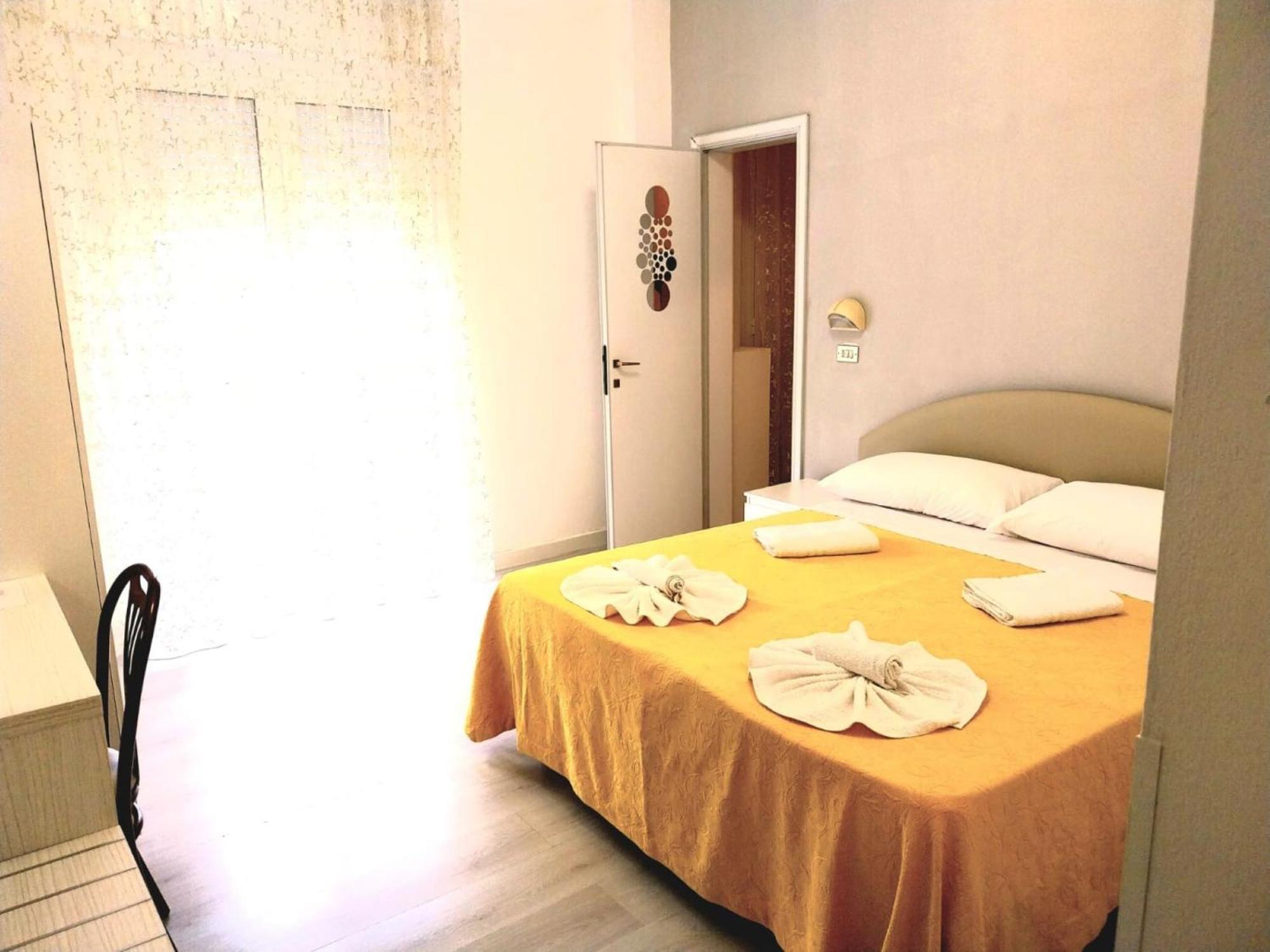 Hotel Angela Misano Adriatico Esterno foto
